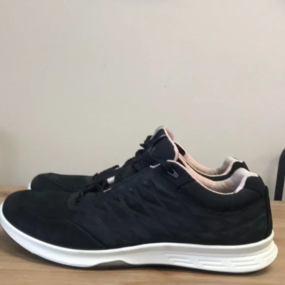 ECCO Exceed Low Women's Fashion Sneaker - Picture 8 of 12